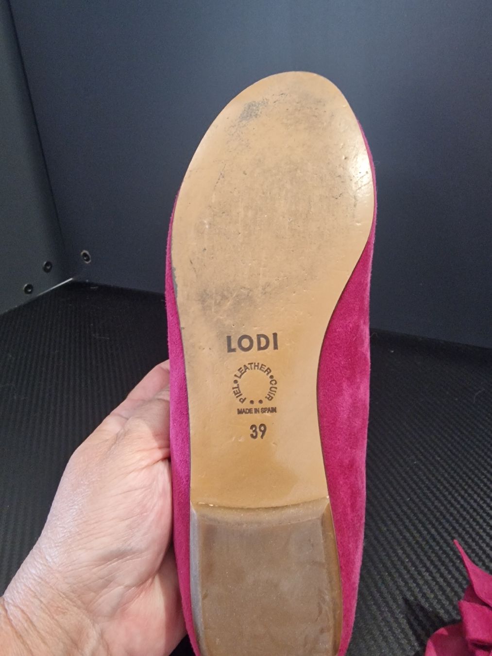 Scarpe da donna: Lodi Ballerinas Wildleder Schuhe Gr.39 – Nuovo (secondo la descrizione) da Oberglatt ZH venduto da Alischa1 3