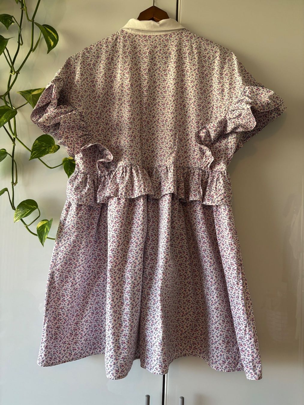 Kleider: VIVETTA Kleid mit Statement Kragen Gr. 40 – Gebraucht aus Zürich von missmodernage 5