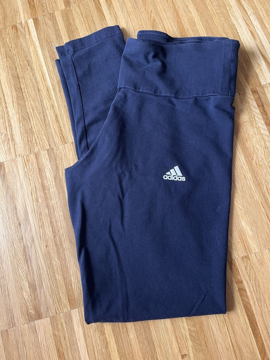 Adidas Leggings: Adidas / Leggings / Sporthose / M – Usato da Kloten venduto da fifferlotti