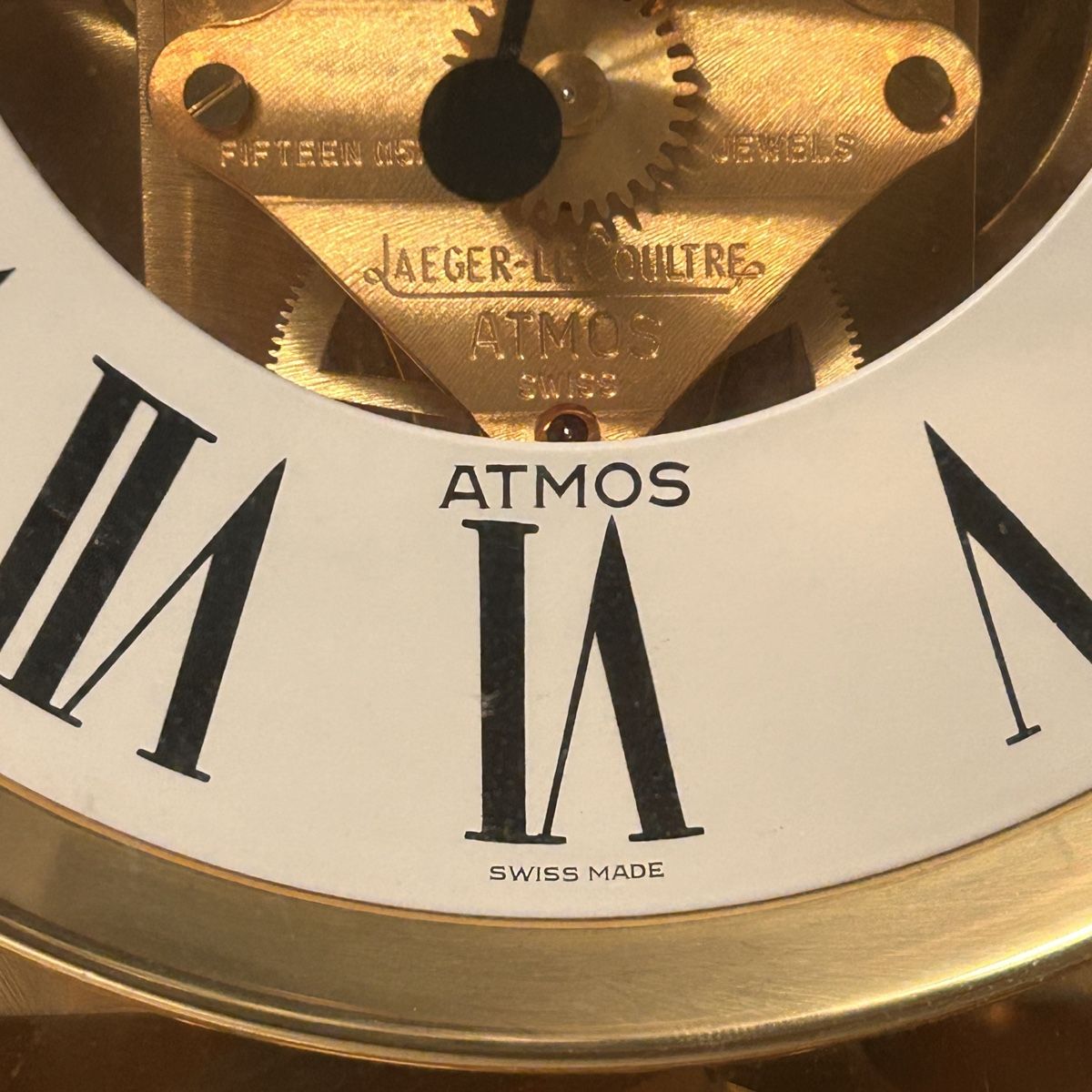 Jaeger-Lecoultre Stand- & Wanduhren: Jaeger-LeCoultre Atmos Uhr – Gebraucht aus Laufen von Bellavitaboom 3