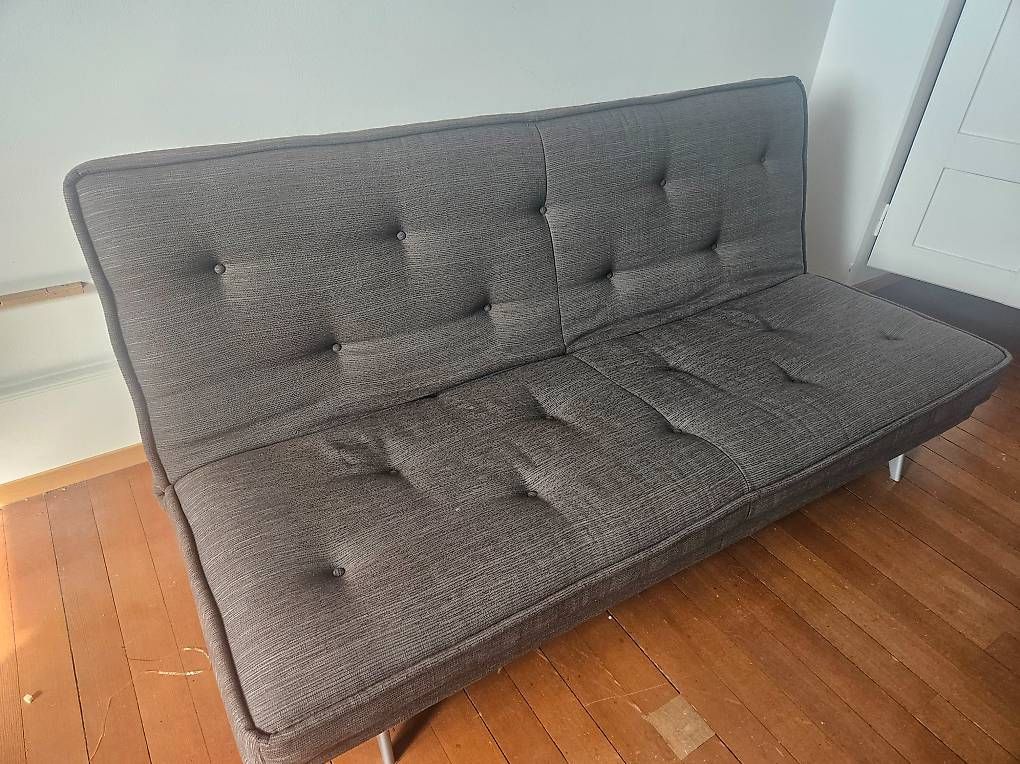 Ligne Roset Sofas: LIGNE ROSET SOFA BETT – D'occasion à Bern par Alea6892