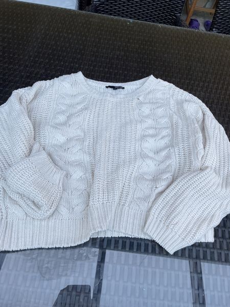 Pullover & Sweatshirts: Mädchen Pullover S – Gebraucht aus Bergdietikon von antovale