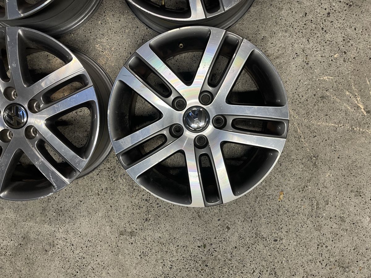 Volkswagen Cerchioni: Original VW Felgen 16 Zoll – Usato da Grenchen venduto da Swiss2540 1