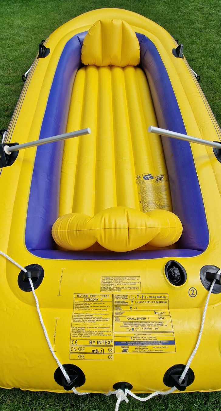 Barche: Intex Challenger 4 Schlauchboot mit 2 Paddel – Usato da Suhr venduto da Sbume 4