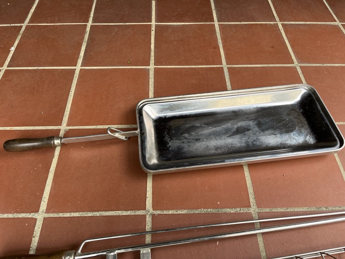 Griglie: Tropfschale zu Grillspiess – Usato da Erlinsbach venduto da Guges 3