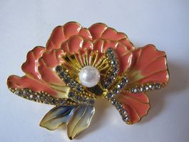 Elegante Brosche Blume goldfarben Strass Perle