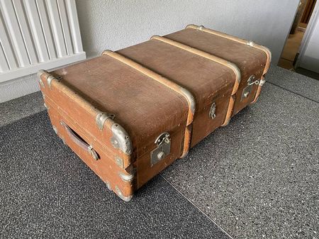 Truhe, Seemannskiste, Überseekoffer