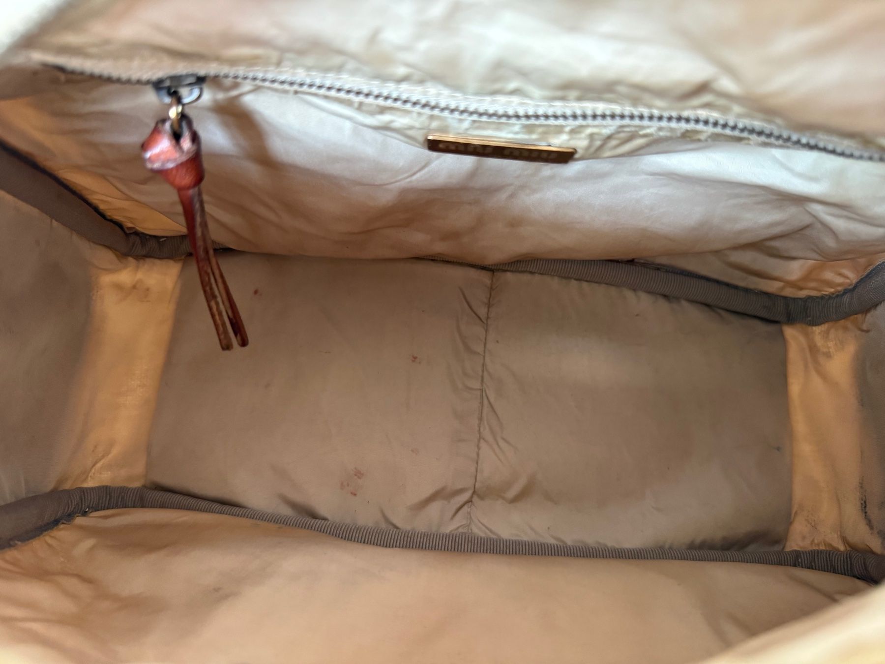 Miu Miu Borse da donna: Miu Miu bag – Usato da Castagnola venduto da bet_xd6h 8