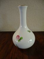 Romantische Herend Porzellan Vase mit Rosenmuster.