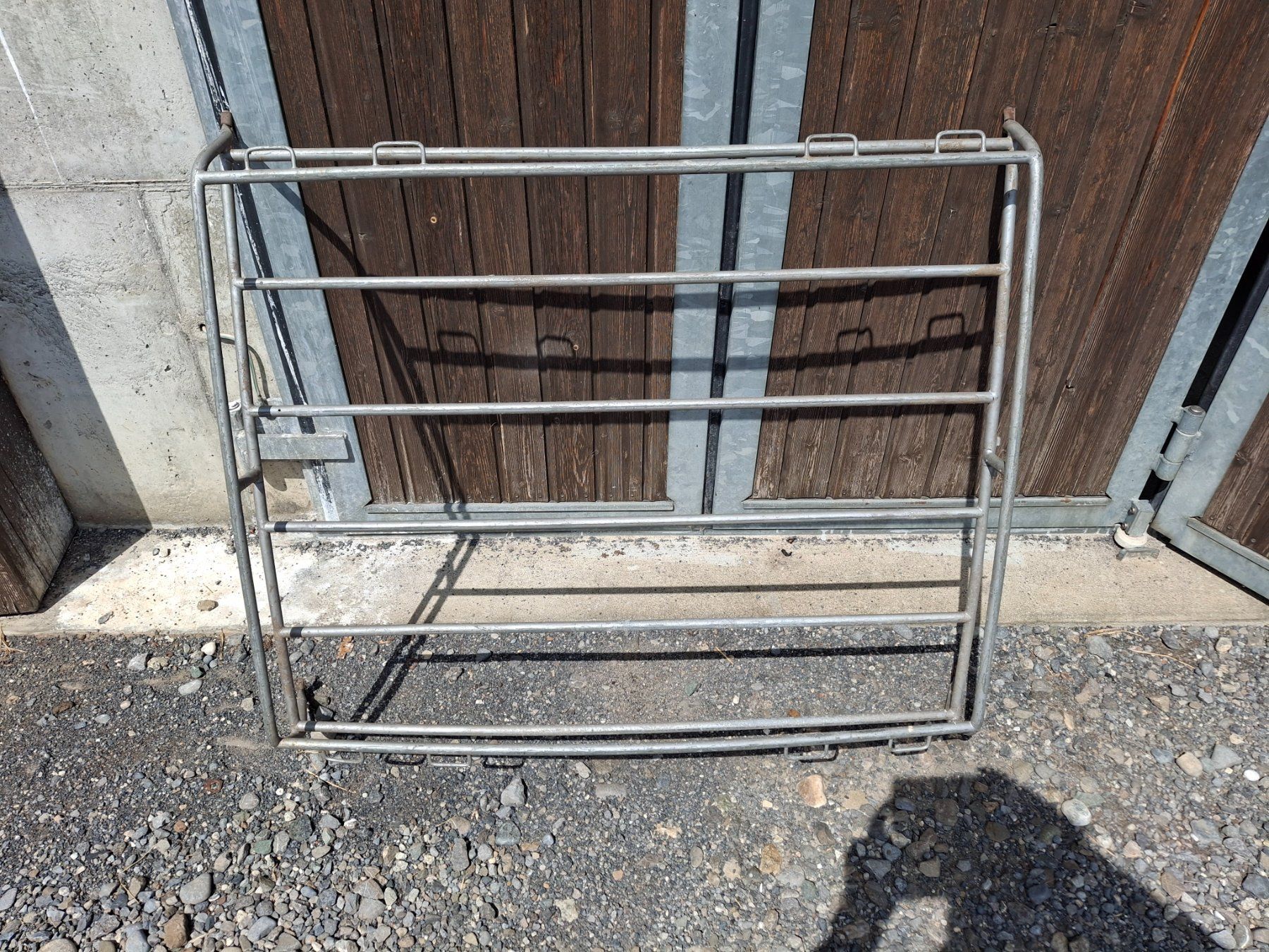Barres de toit: Oldtimer Dachtraeger – D'occasion à Oeschgen par Kuppi