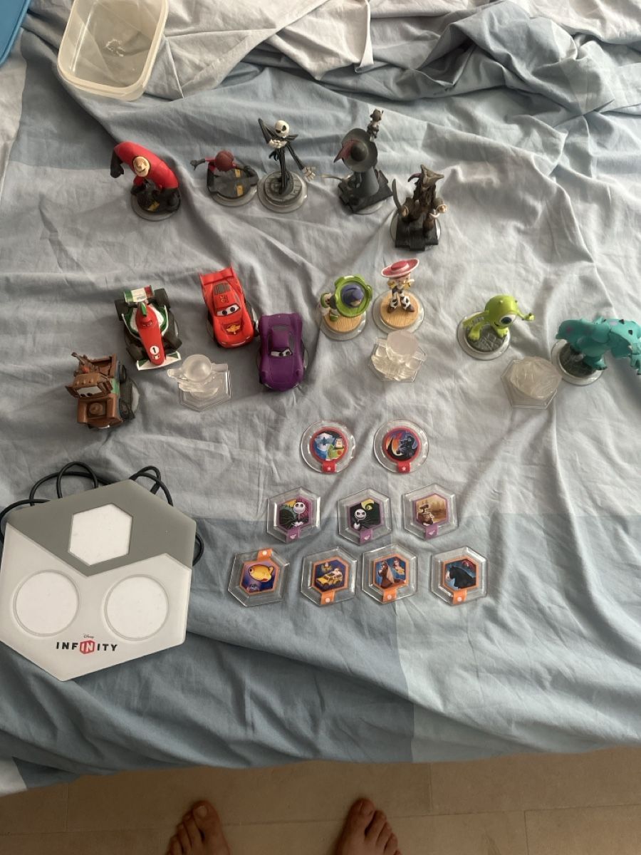 Disney Figuren: Infinity Figuren - AB 1 FR. – Gebraucht aus Mellingen von fra_6cjl