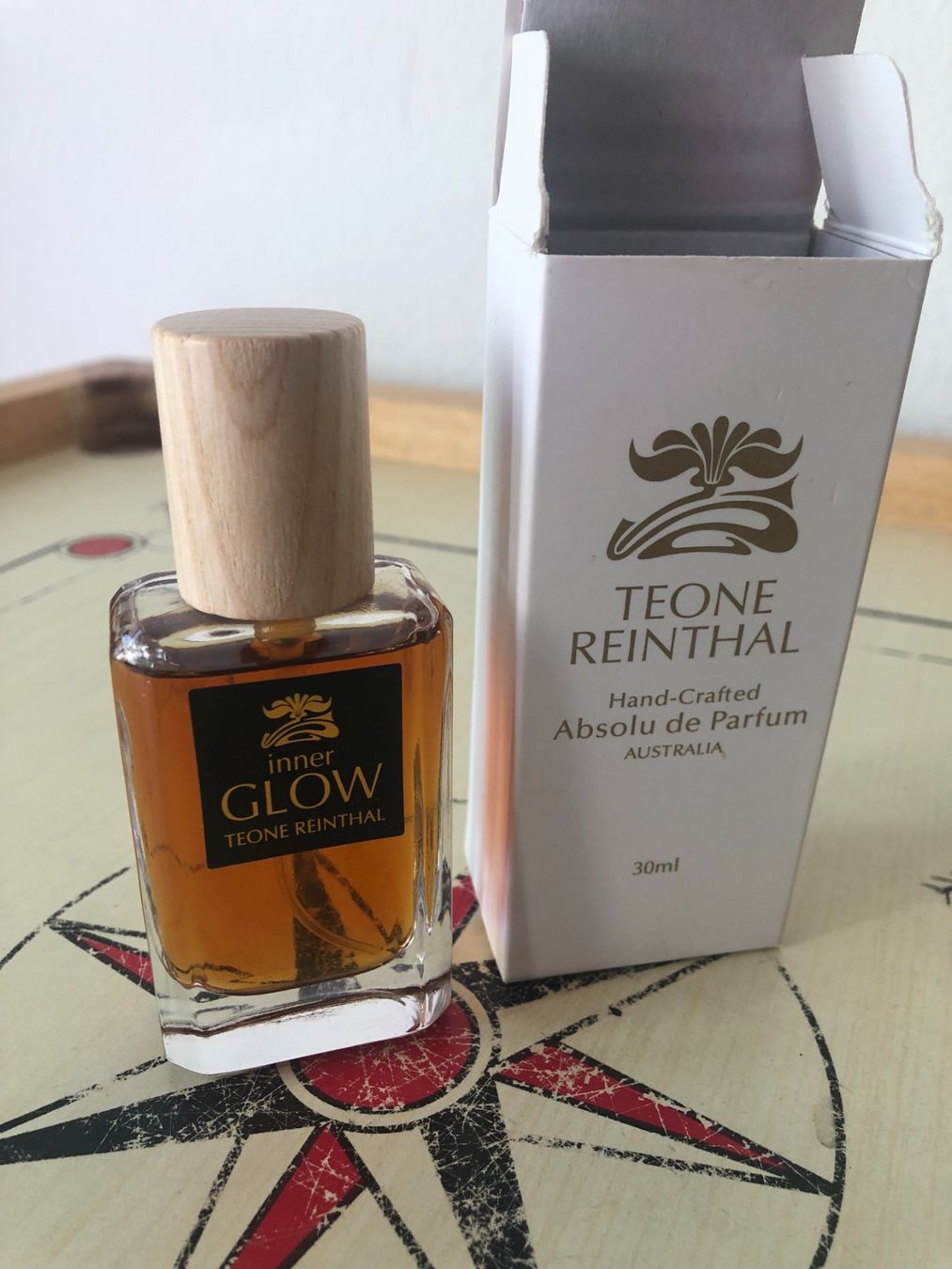 Profumi & Eau de Toilette: Teone Reinthal, INNER GLOW, absolu de parfum – Usato da Lausanne venduto da Na2718