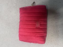 Kosmetiktasche Giorgio Armani rot gesteppt neuwertig