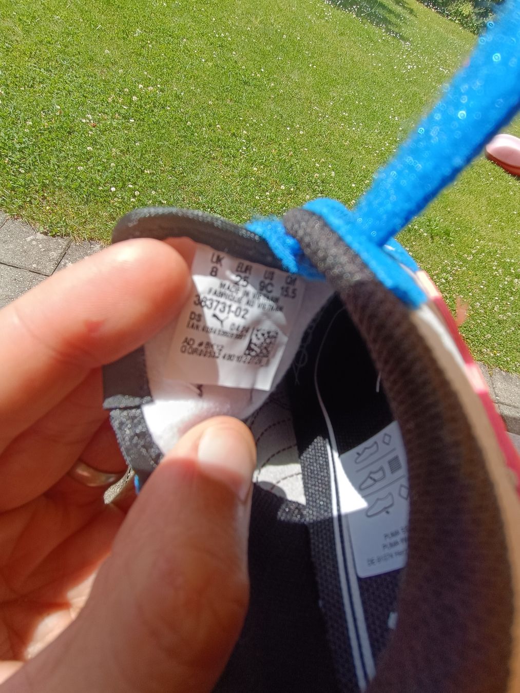 Puma Scarpe per ragazzi: neue Puma Kinderschuhe, Grösse 25 – Nuovo (secondo la descrizione) da Berikon venduto da mezzze 5