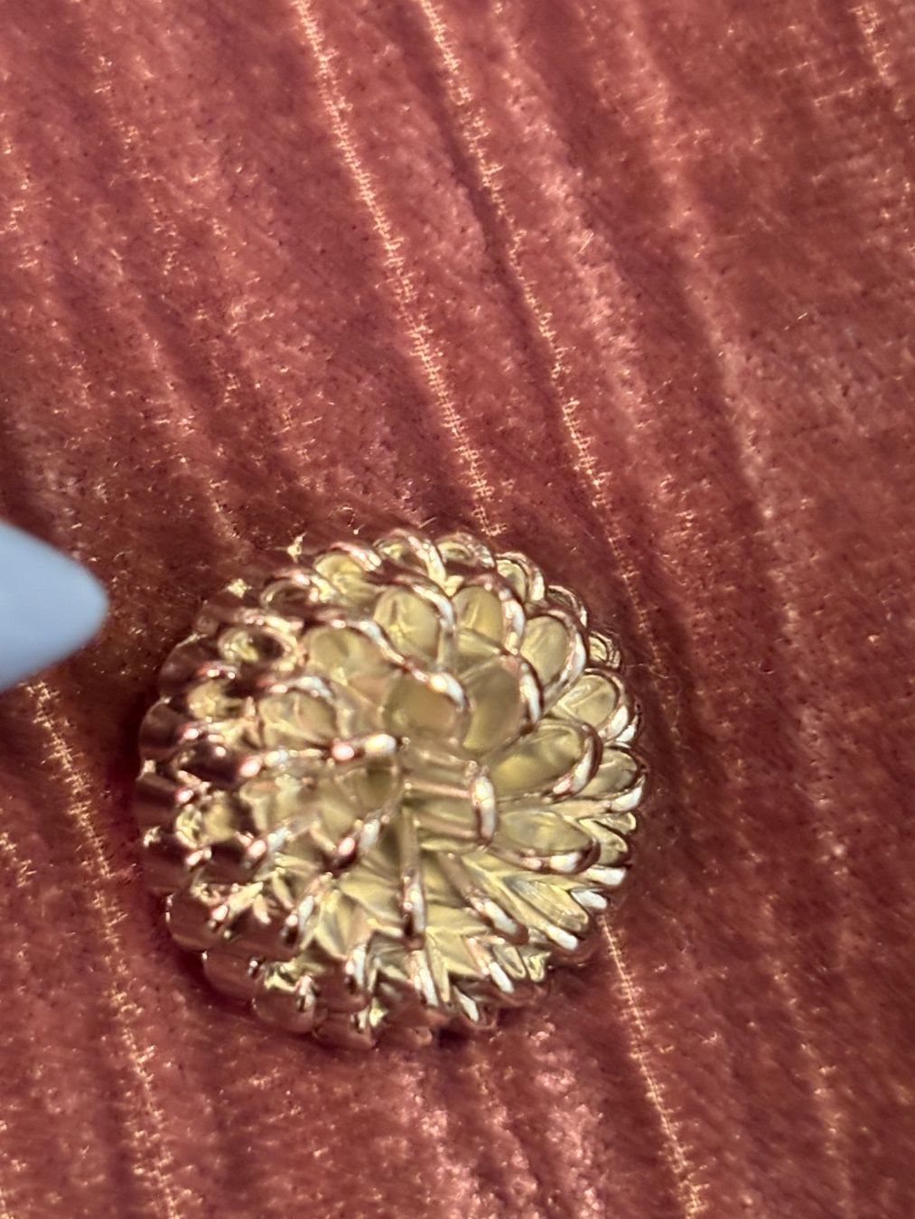 Zara Completi & Tailleur: Samt-Anzug mit Federn, Grösse M Neuwertig! – Usato da Gutenswil venduto da mse_hbj5 5