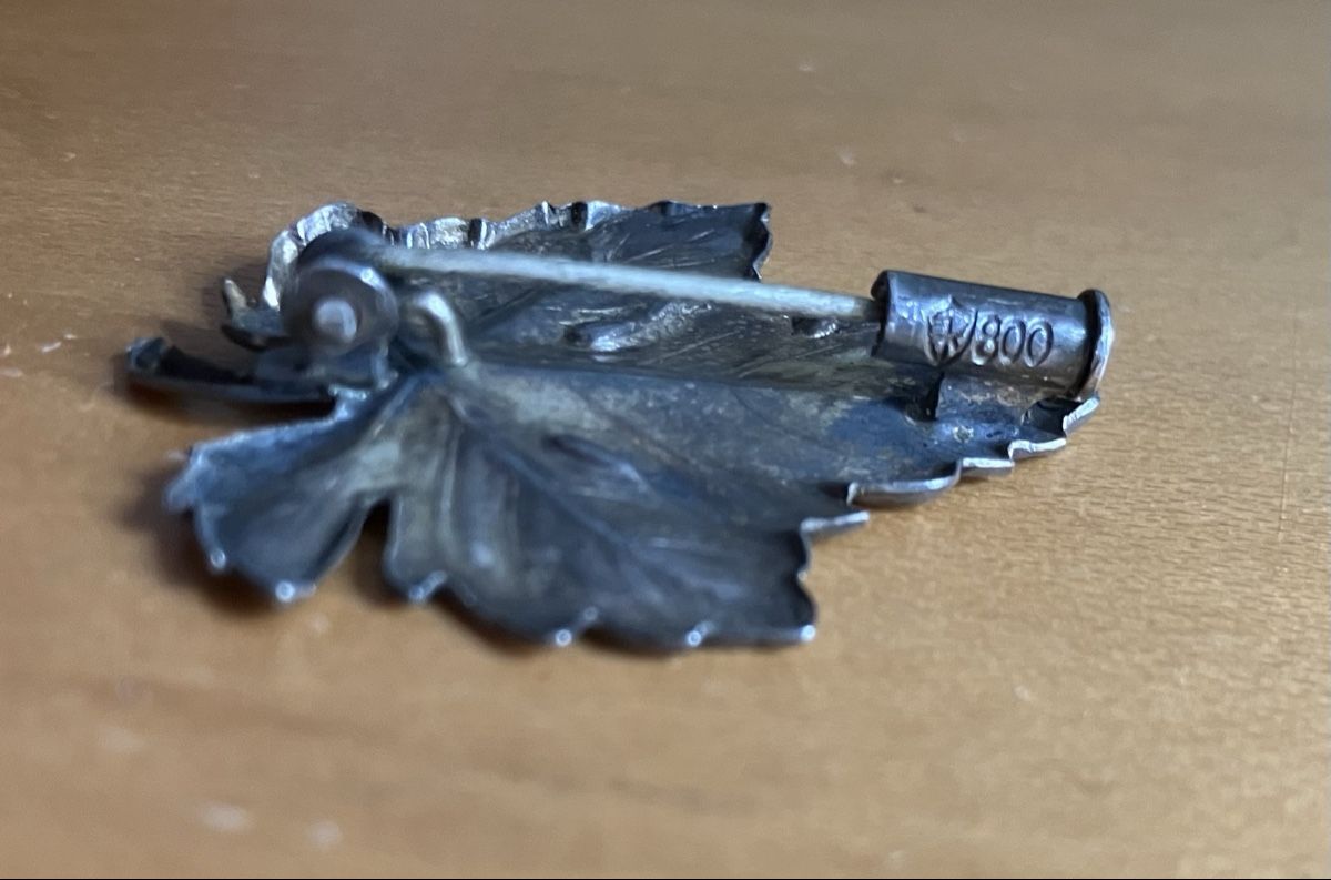 Broches & Aiguilles: Brosche Silber 800 Traubenblatt – D'occasion à Lyss par Punktum01 2