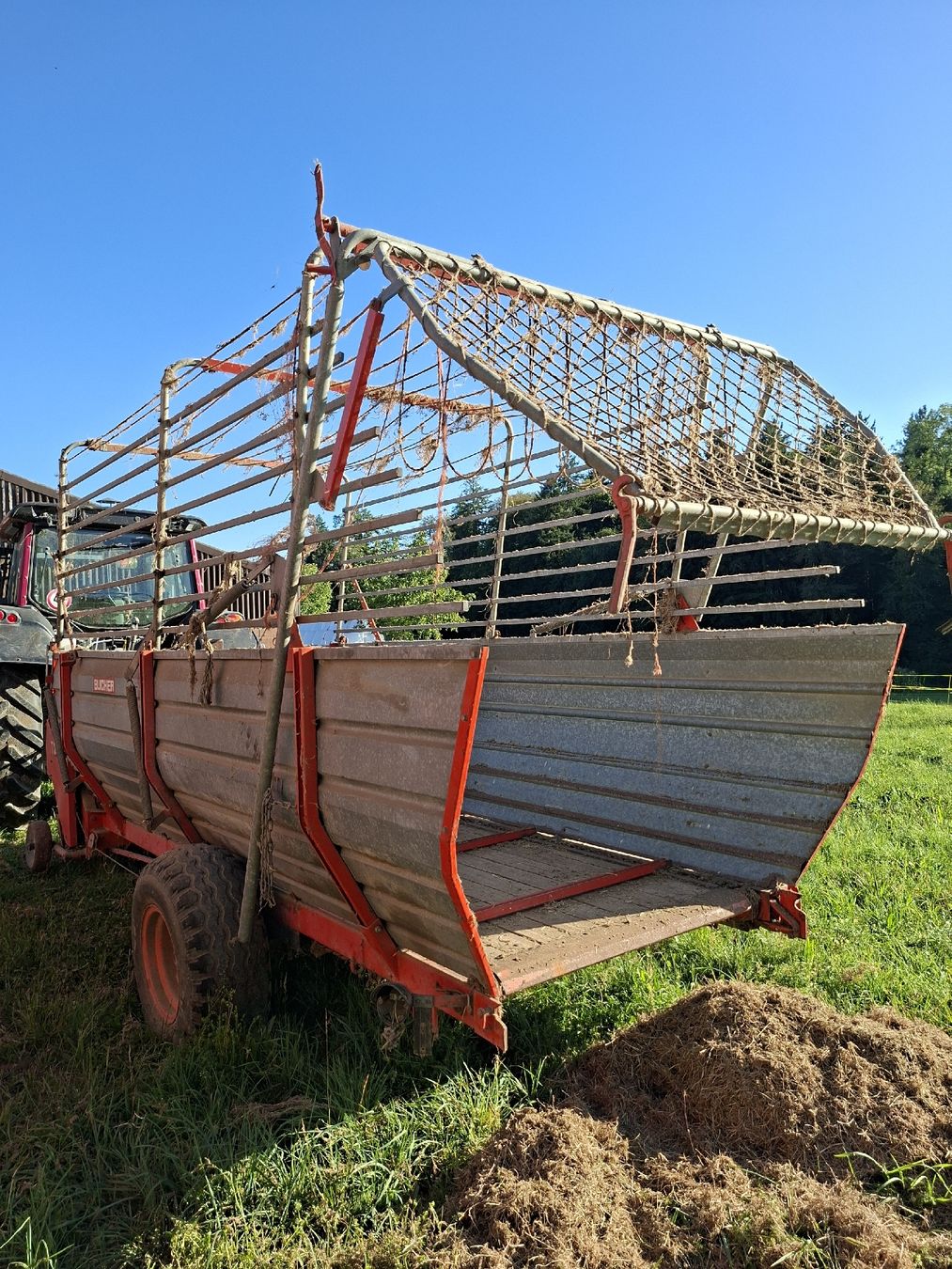 Bucher Tutte le macchine: Ladewagen Bucher T20K – Difettoso da Unterlunkhofen venduto da man_rn2g 2