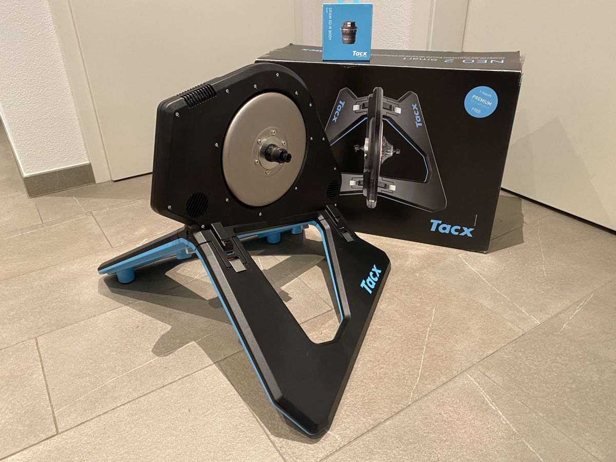 Tacx Hometrainer: Tacx NEO 2 Smart-Trainer  – Usato da Hombrechtikon venduto da Loollaan 7
