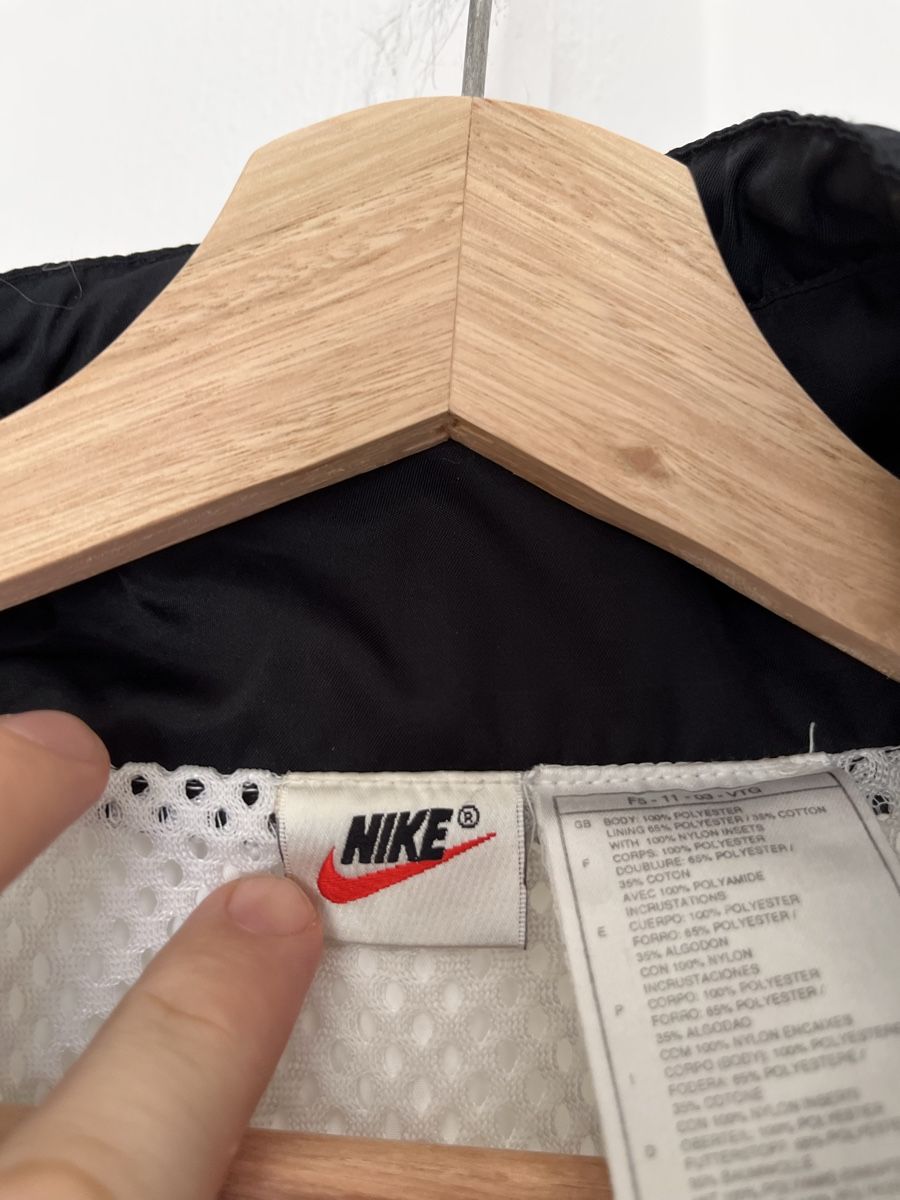 Nike Giacche: Vintage Nike Jacket White Size XL with stains – Usato da Lausanne venduto da Danash 7