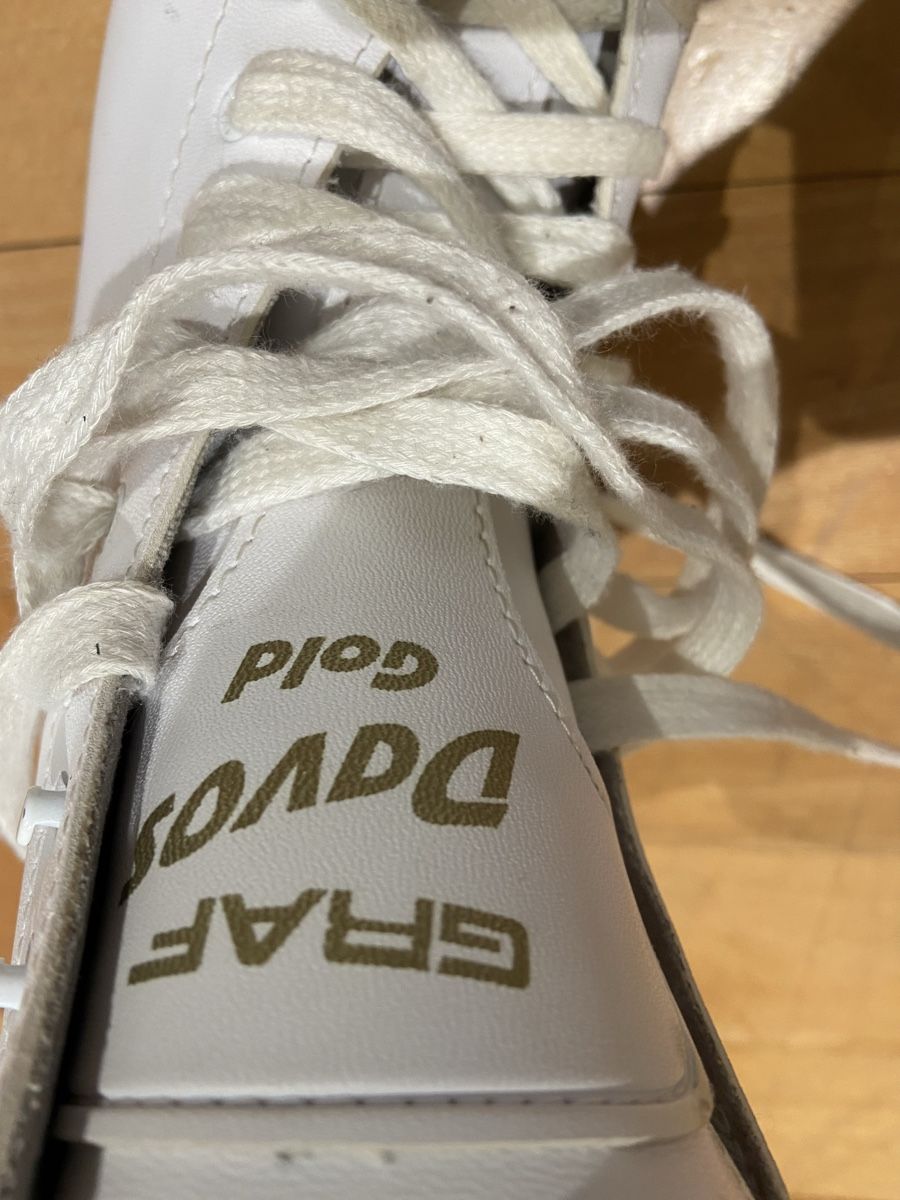 Graf Pattini da ghiaccio: Schlittschuhe Graf Davos Gold – Usato da Zürich venduto da Lilabalu65 3