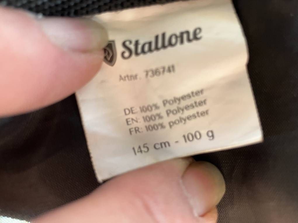 Coperte: Stallone Übergangsdecke 145cm 100g – Usato da Kriessern venduto da Gavin0201 1