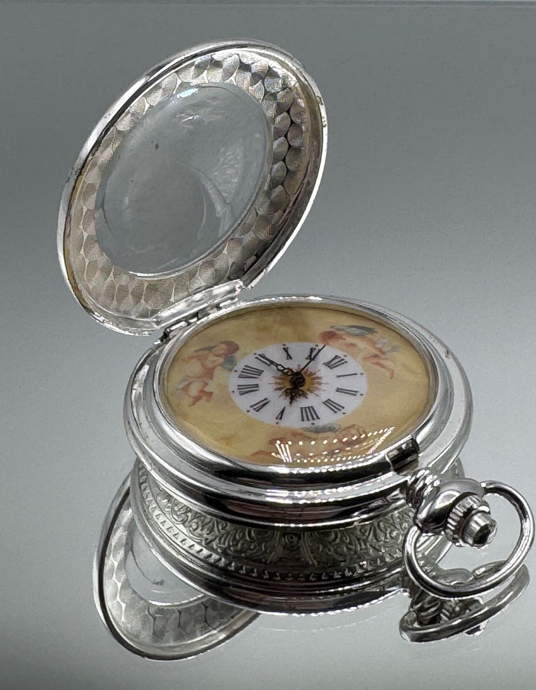 Uhren: Taschenuhr mit Engelmotiv – Gebraucht aus Sachseln von BONATI01