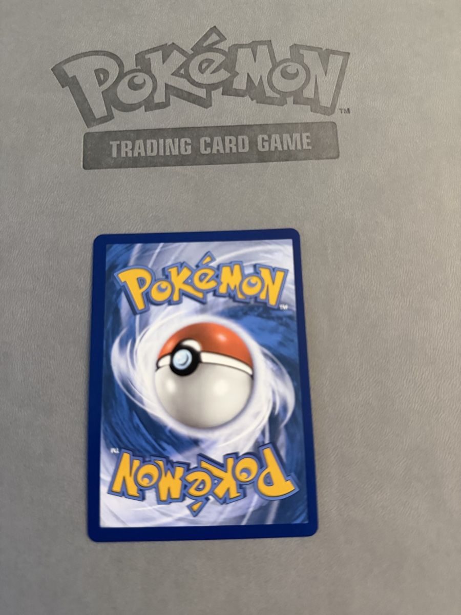 Pokémon Cartes à collectionner: Pikachu (CRZ 160) – D'occasion à Biel/Bienne par SeeLoewe55 1