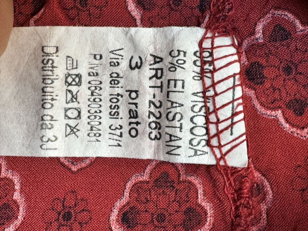 Lots de vêtements: 4 Damen Sommerkleider 44 verschiedene Muster – D'occasion à Galmiz par ranunkel25 6