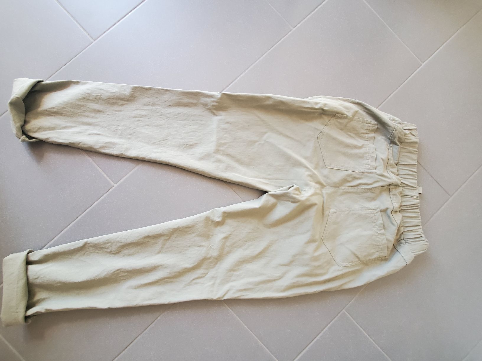 Pantalons: pantalon Chicorée  – Neuf (Voir description) à Montsevelier par Sherlock007 2
