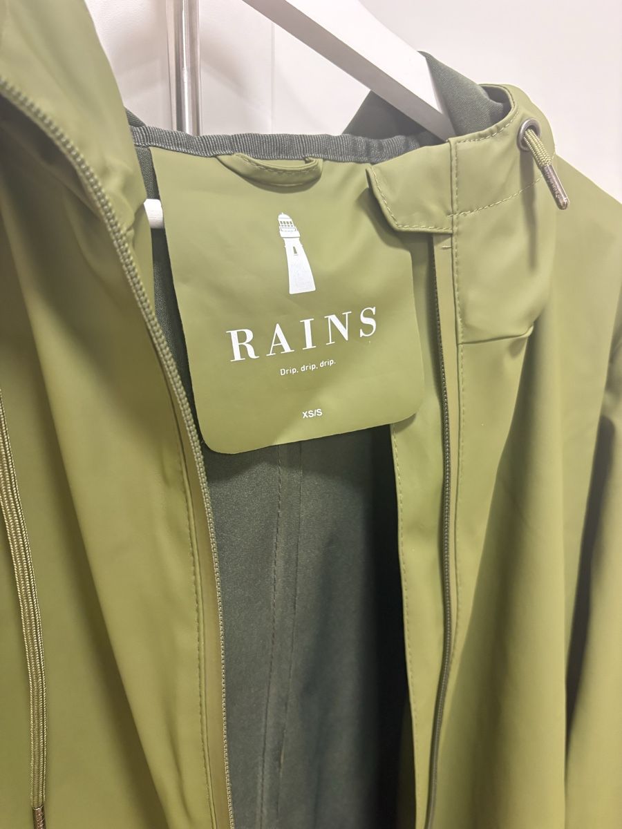 Rains Giacche: Damen Regenjacke RAINS xs/s – Nuovo (secondo la descrizione) da Büron venduto da Flor2009 1
