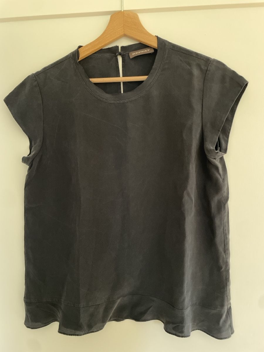 T-Shirts: Tshirt Repeat Grösse 36 (obwohl 38 deklariert) – Gebraucht aus Basel von pilzliii 7