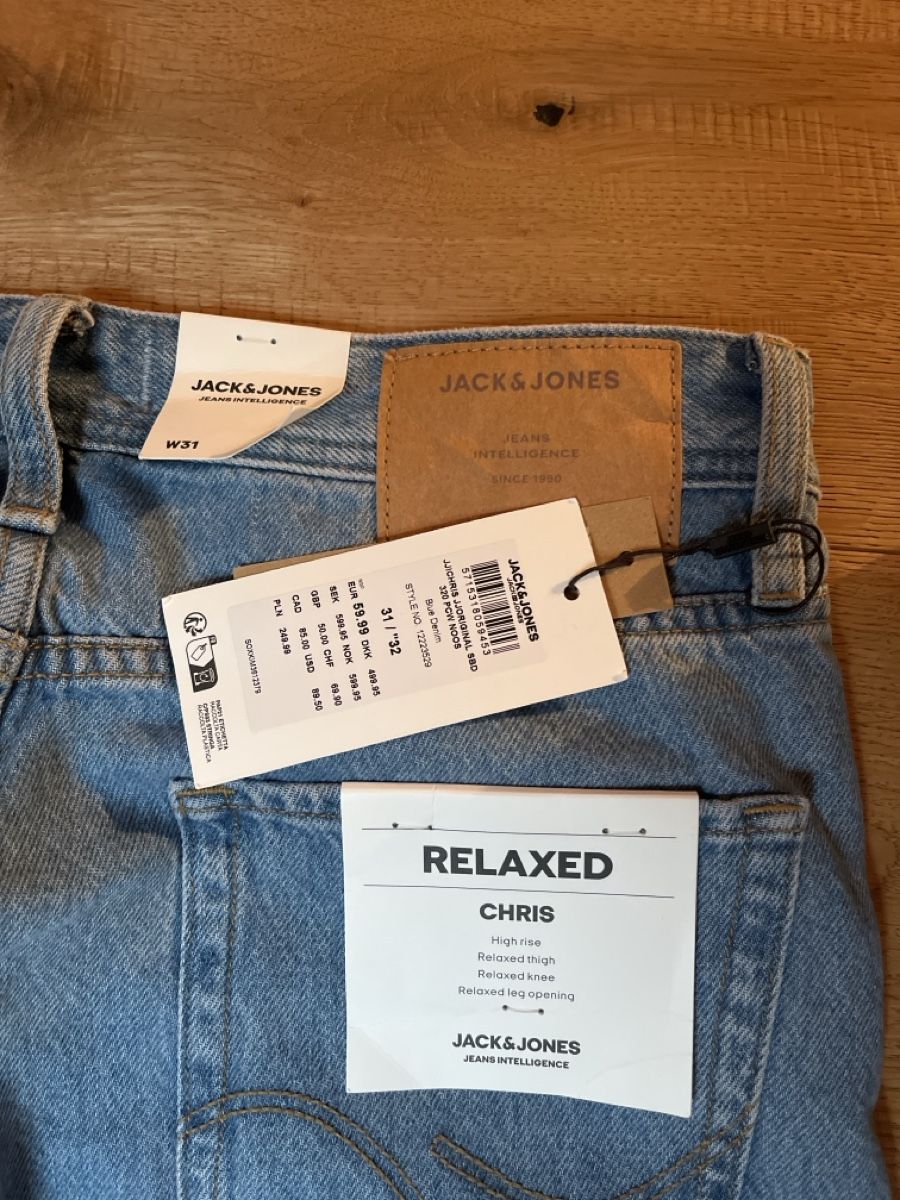 Hosen: Hose – Neu und originalverpackt aus Seengen von L180.90 2