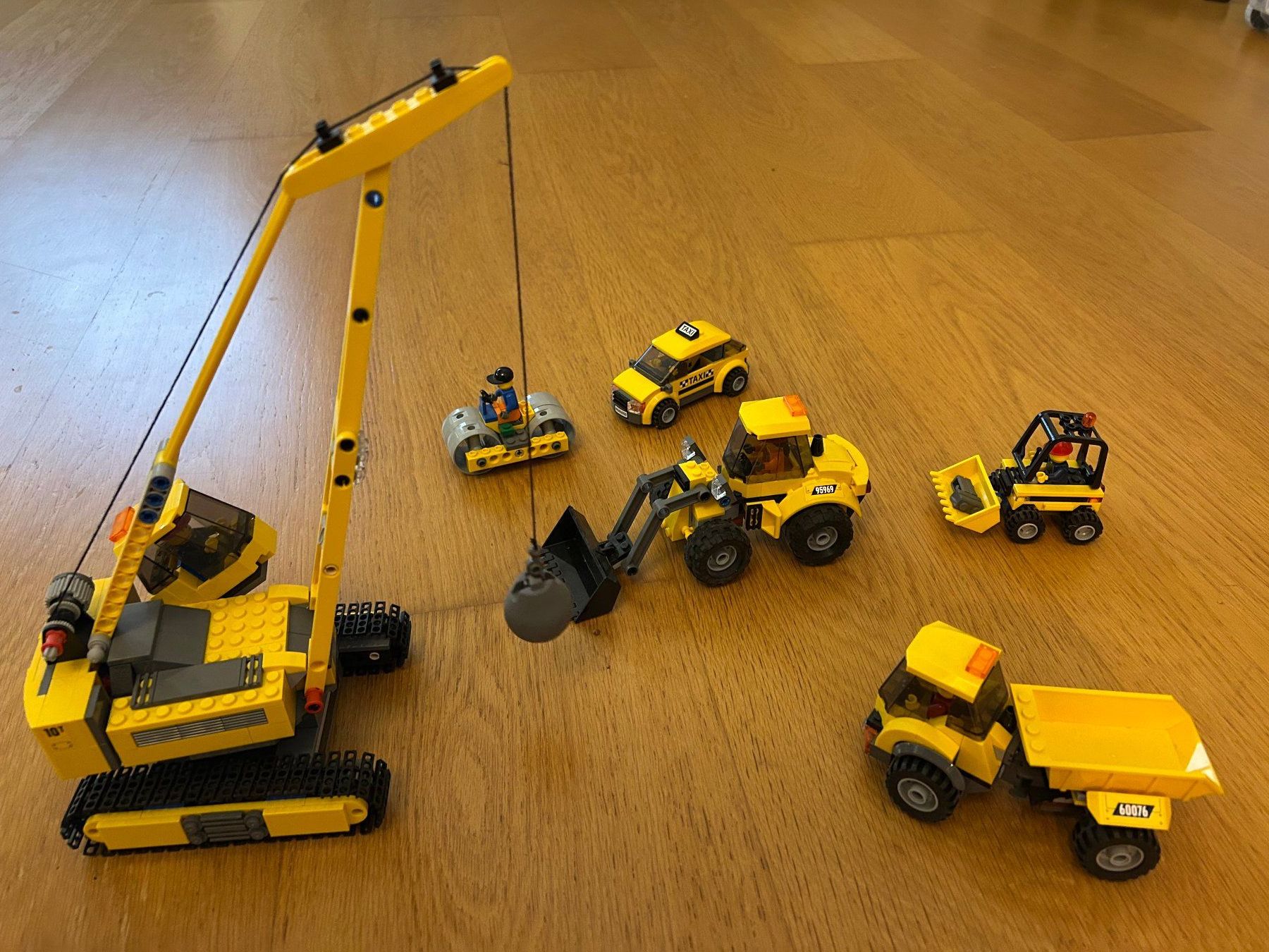 Spielzeuge: Lego Arctic, Technik & City – Gebraucht aus Aadorf von Oknaj6 1