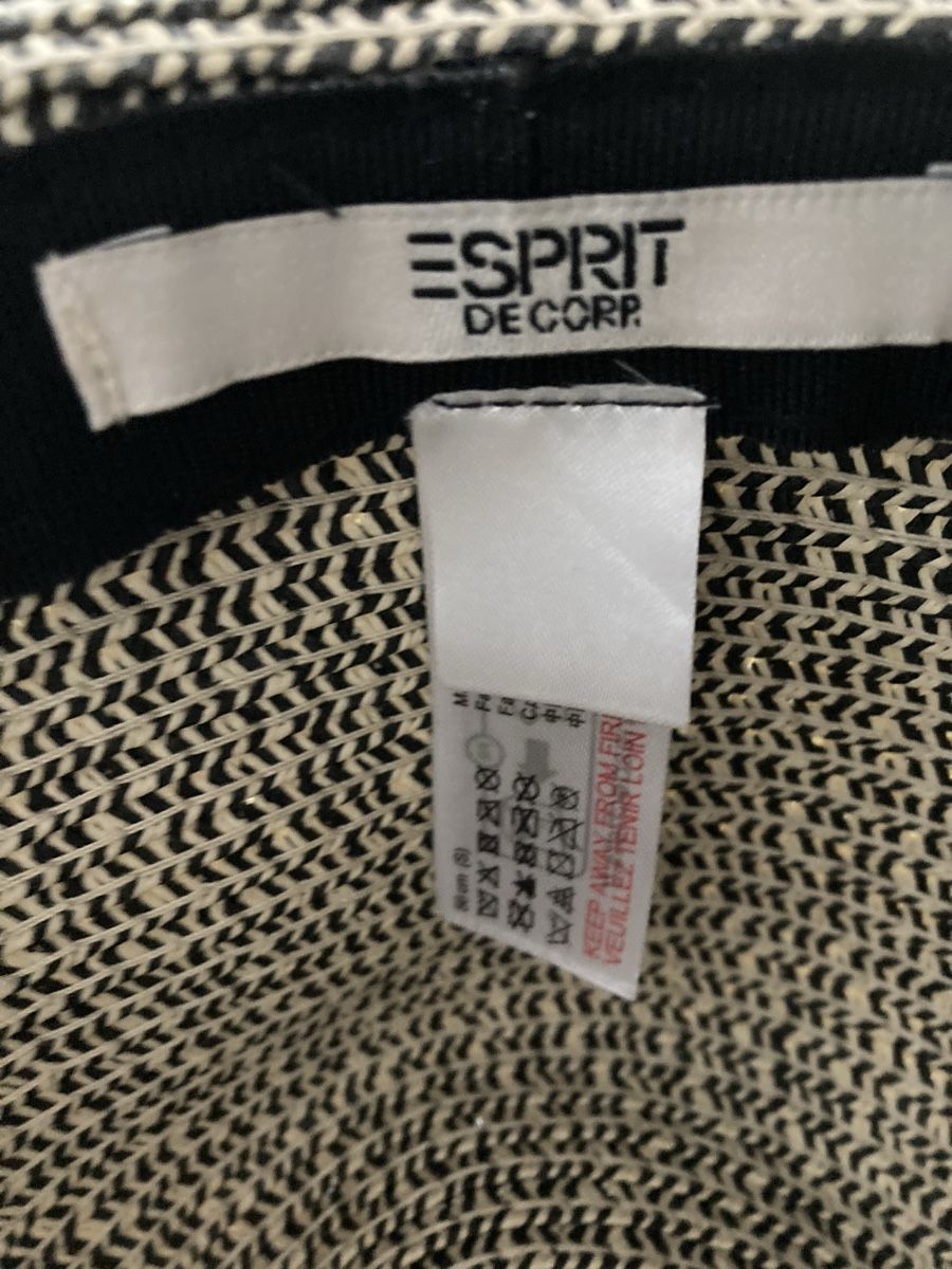 Esprit Copricapi, berretti & cappellini: Hut von Esprit – Usato da Brienz BE venduto da _joeG_237 2