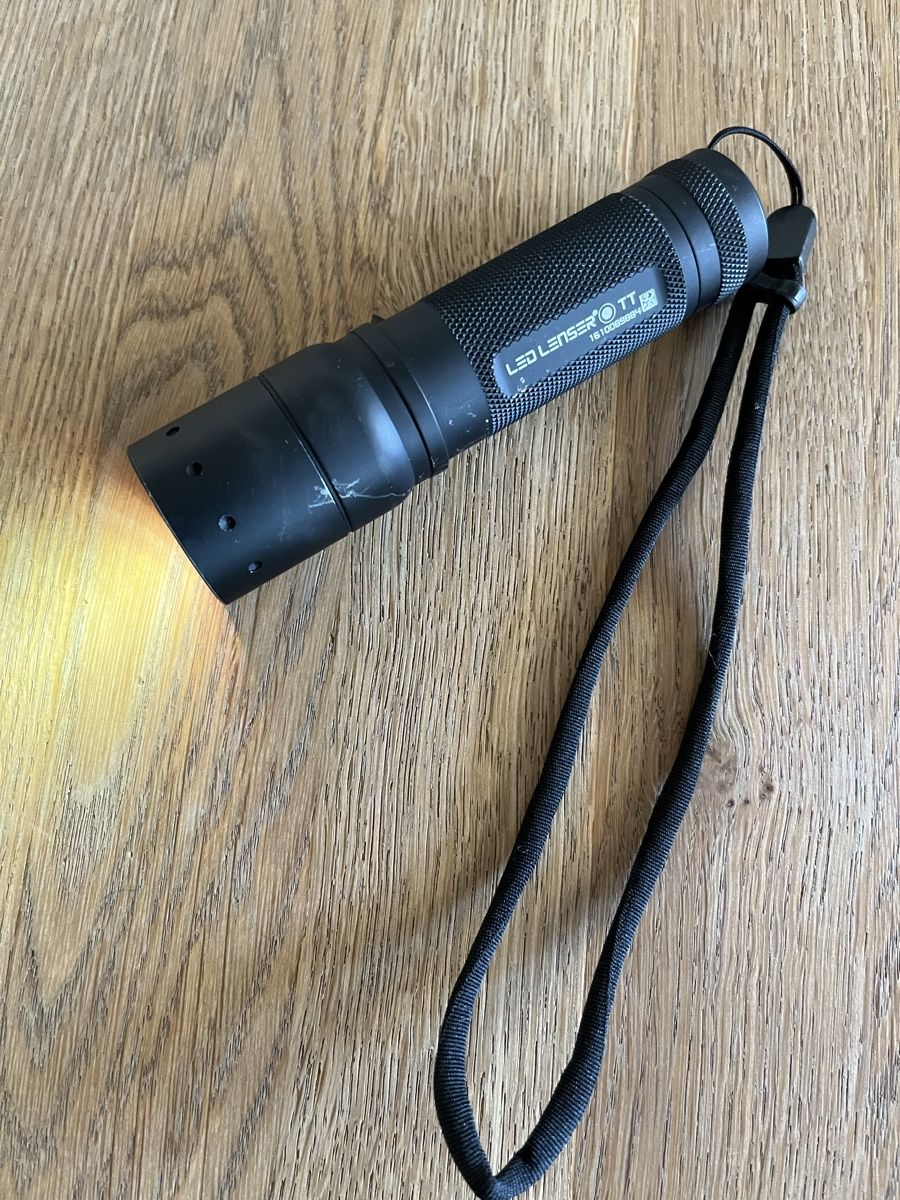 Ledlenser Lampade: LED LENSER TT Taschenlampe – Usato da Sursee venduto da Since1975
