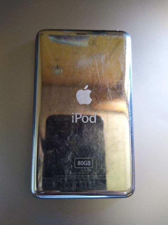 Ipod Classic silver 80gb ( Must Replace Battery) Kaufen auf Ricardo