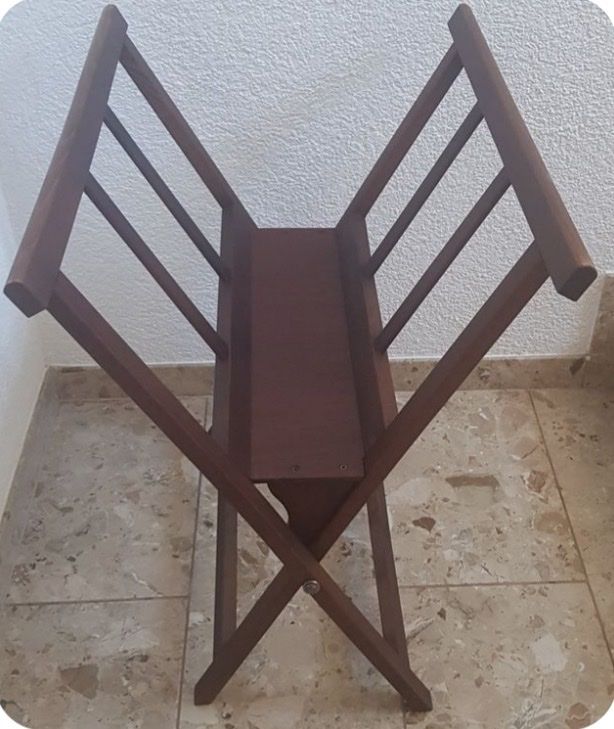 Sonstige Dekorationen & Accessoires: Vintage Holz Bilderkrippe, Leinwandständer usw. – Gebraucht aus Mauensee von Braut-kleid 2
