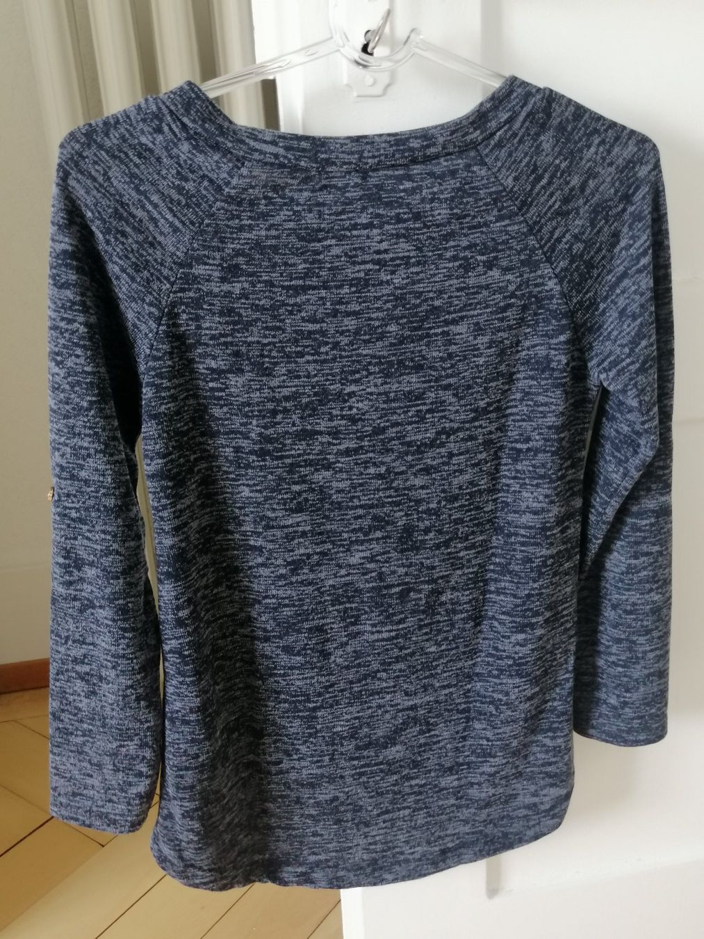 Pullover & Sweatshirts: Pullover – Neu (gemäss Beschreibung) aus Biel/Bienne von M.D.C 1