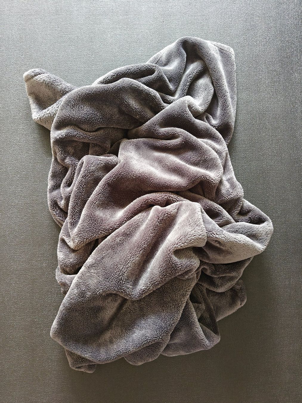 Coperte: Kuscheldecke grau 150x200cm – Usato da Basel venduto da jos_2z5q