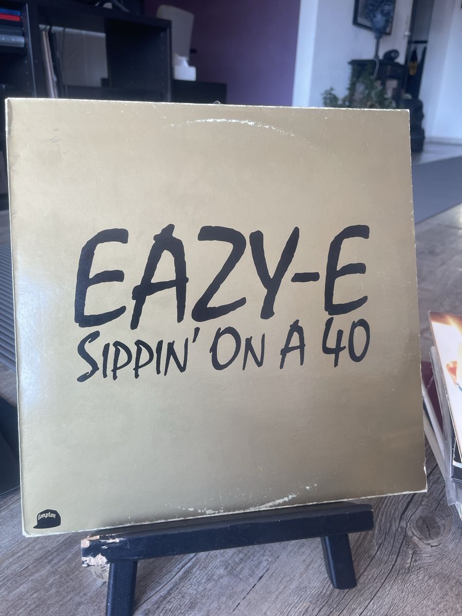 Dischi in vinile: EAZY- E / Sippin on a 40 – Usato da Dagmersellen venduto da stonefinger