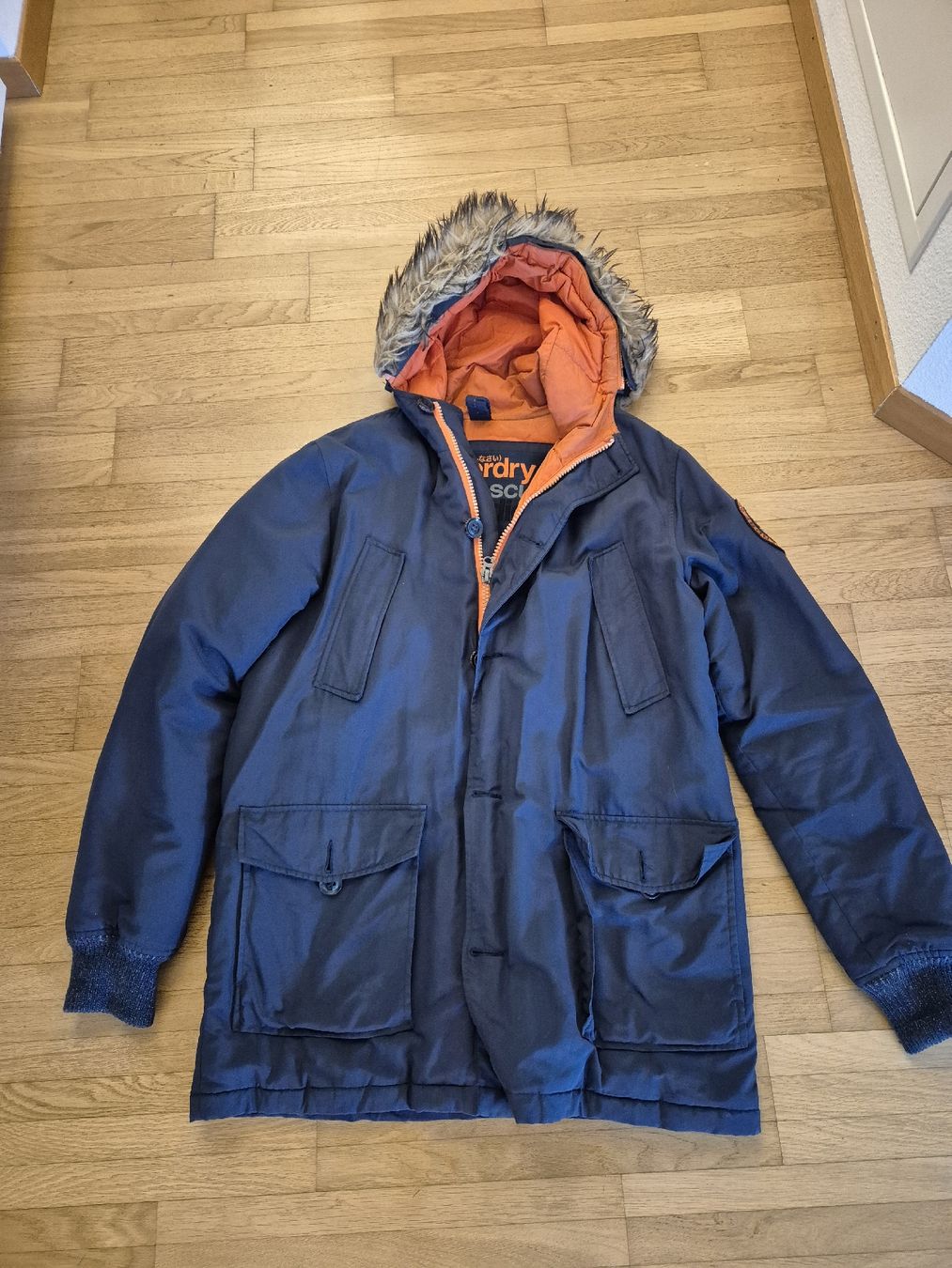 Superdry Giacche: Superdry Winterjacke Gr. L  - warm & gepflegt – Usato da Wettswil venduto da Haifisch007