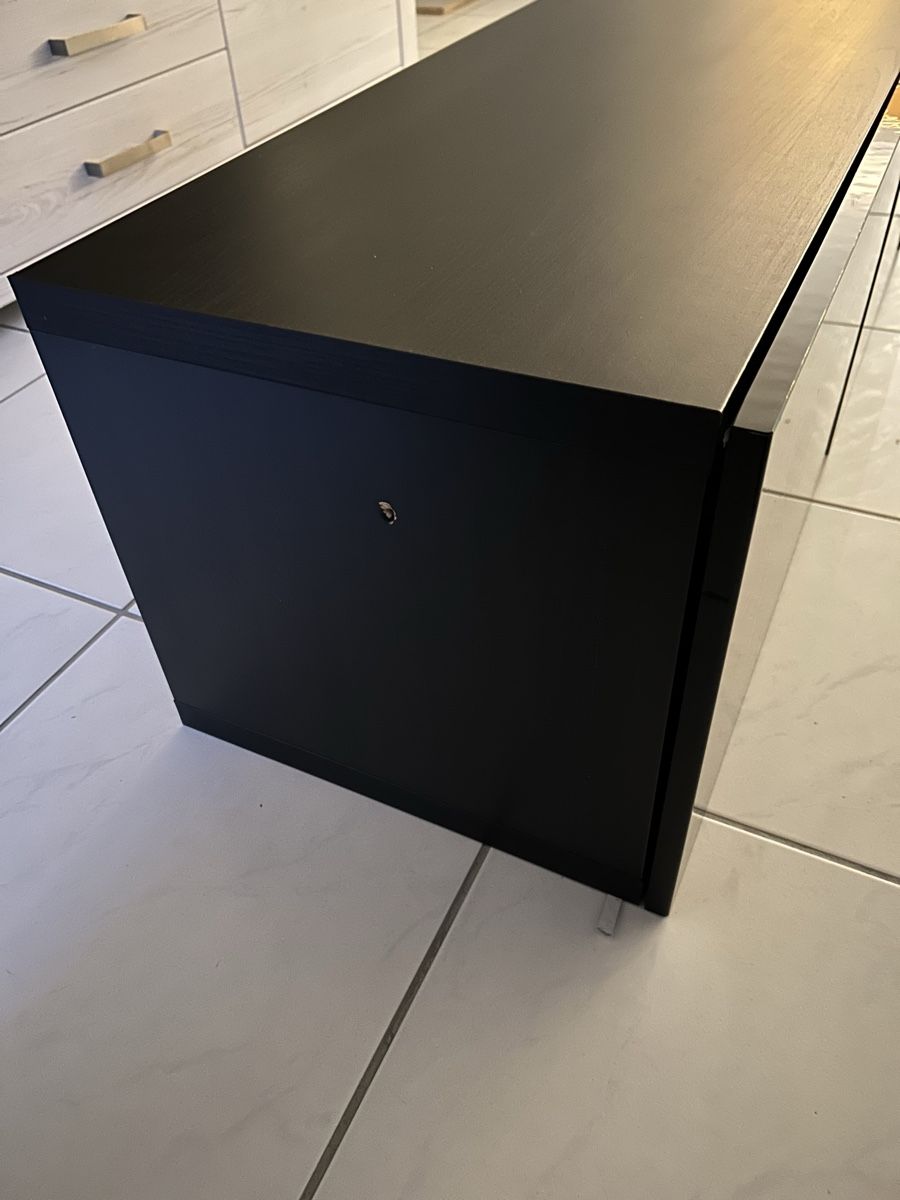 Samsung Televisori: TV Möbel inkl. TV – Usato da Wigoltingen venduto da EK888 3