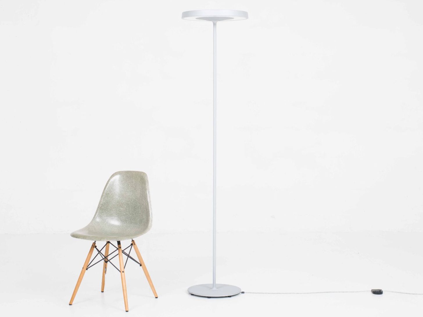 Belux Lampen: Belux Disk Stehleuchte von Daniel Kübler – Gebraucht aus Zürich von STUZH38