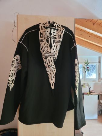 Zipper Kapuzenpullover mit keltischen Motiven, aus London XL
