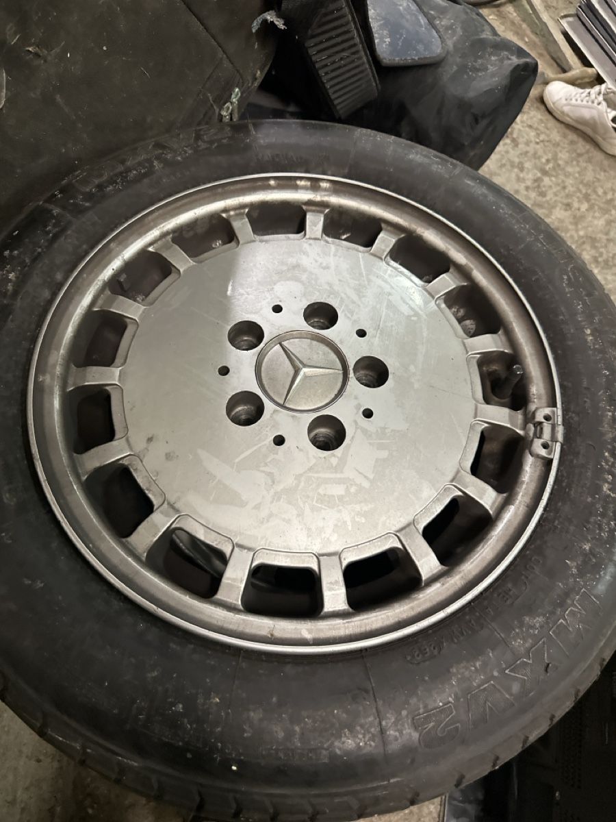 Mercedes-Benz Cerchioni: Mercedes Alufelgen – Usato da Gelfingen venduto da Zizo15 3