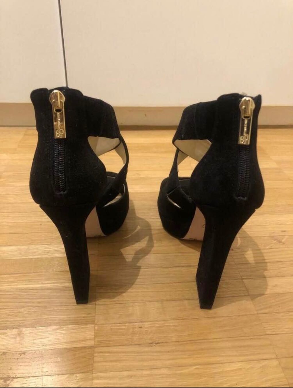 Damenschuhe: NEUE High Heels von Jessica Simpson – Gebraucht aus Zürich von val_5d9k 2