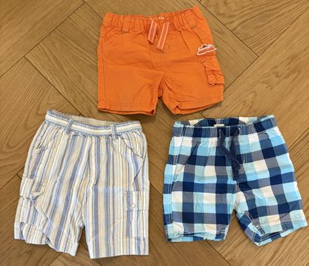 3 kurze Hosen Gr. 74