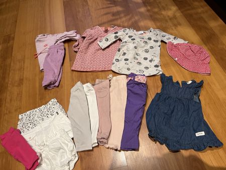 Grosses Paket: Kurze Hosen, Leggins, Grösse 68, Top Zustand!