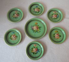 Vintage Untersetzer aus Metall/Blumenmotive handbemalt 7Stk.