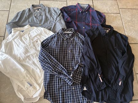 Herrenhemden Tommy Hilfiger 5 Stk. Grösse L guter Zustand